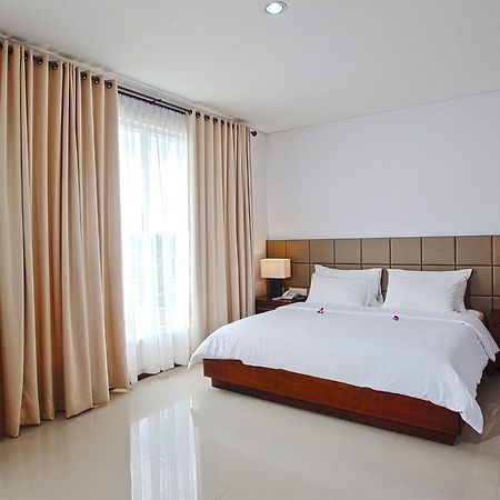 סמיניאק Danoya Villa - Private Luxury Residences מראה חיצוני תמונה